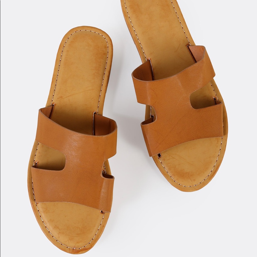 NWT | Faux Leather | Tan Slip-On Flat Sandals